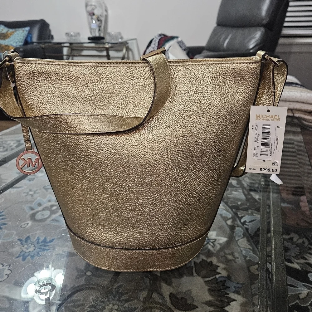 Michael Kors Townsend Small Metallic Gold Pebbled Leather Bucket Crossbody Bag
